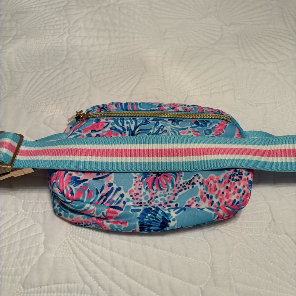 Colorful Floral Fanny Bag - Picture 3 of 4